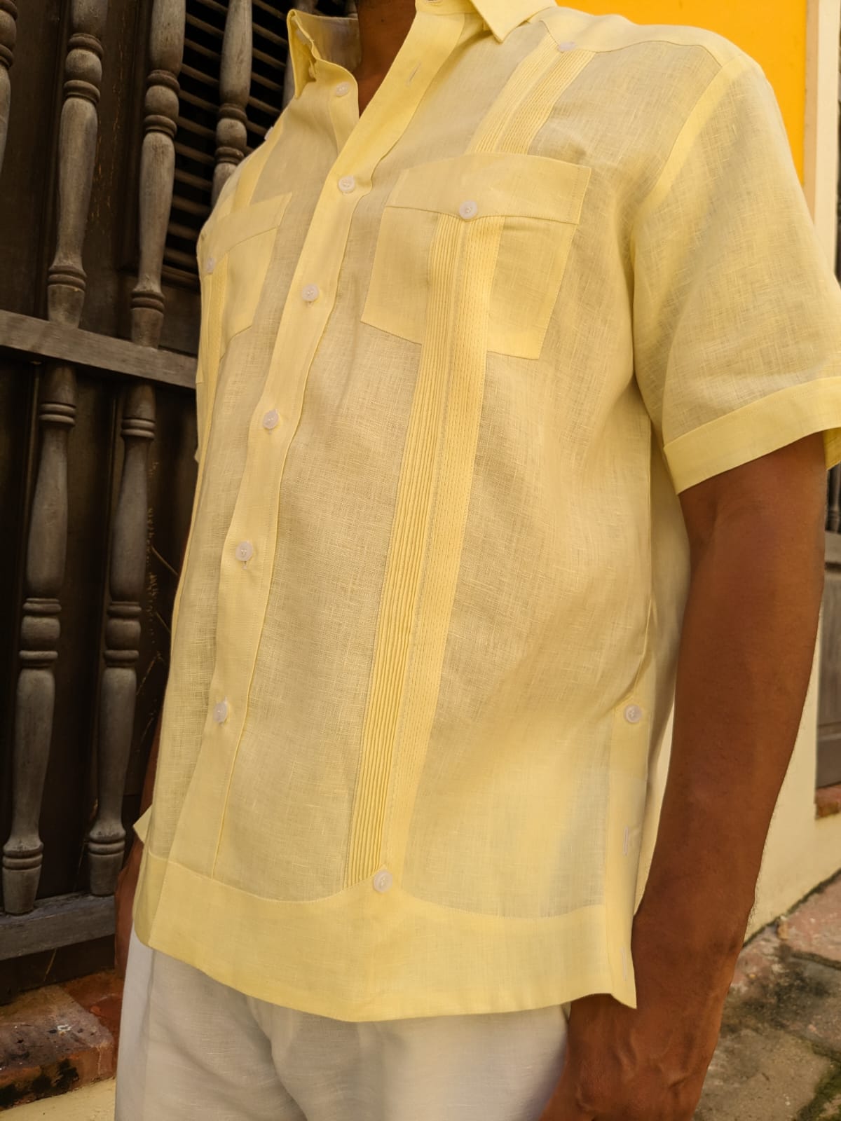 Vitola Caribe 100% Linen Yellow Short Sleeve Guayabera 
